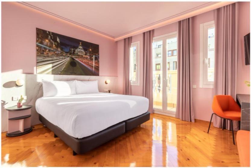 Ikonik Gran Via Hotel Madrid Luaran gambar